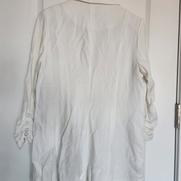 VeraWang White Relaxed Blazer, Size Small - Picture 2 of 6